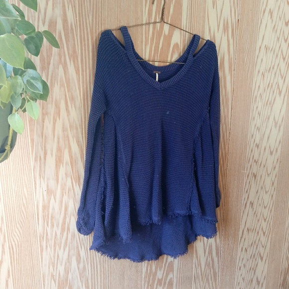 Free People Sweaters - Free People Moonshine VNeck Cold Shoulder Sweater